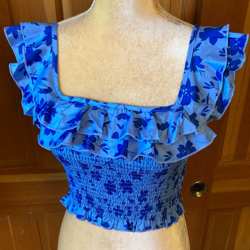 Lavishly Paris Floral Ruffle Tee Tank. - Picture 6 of 16